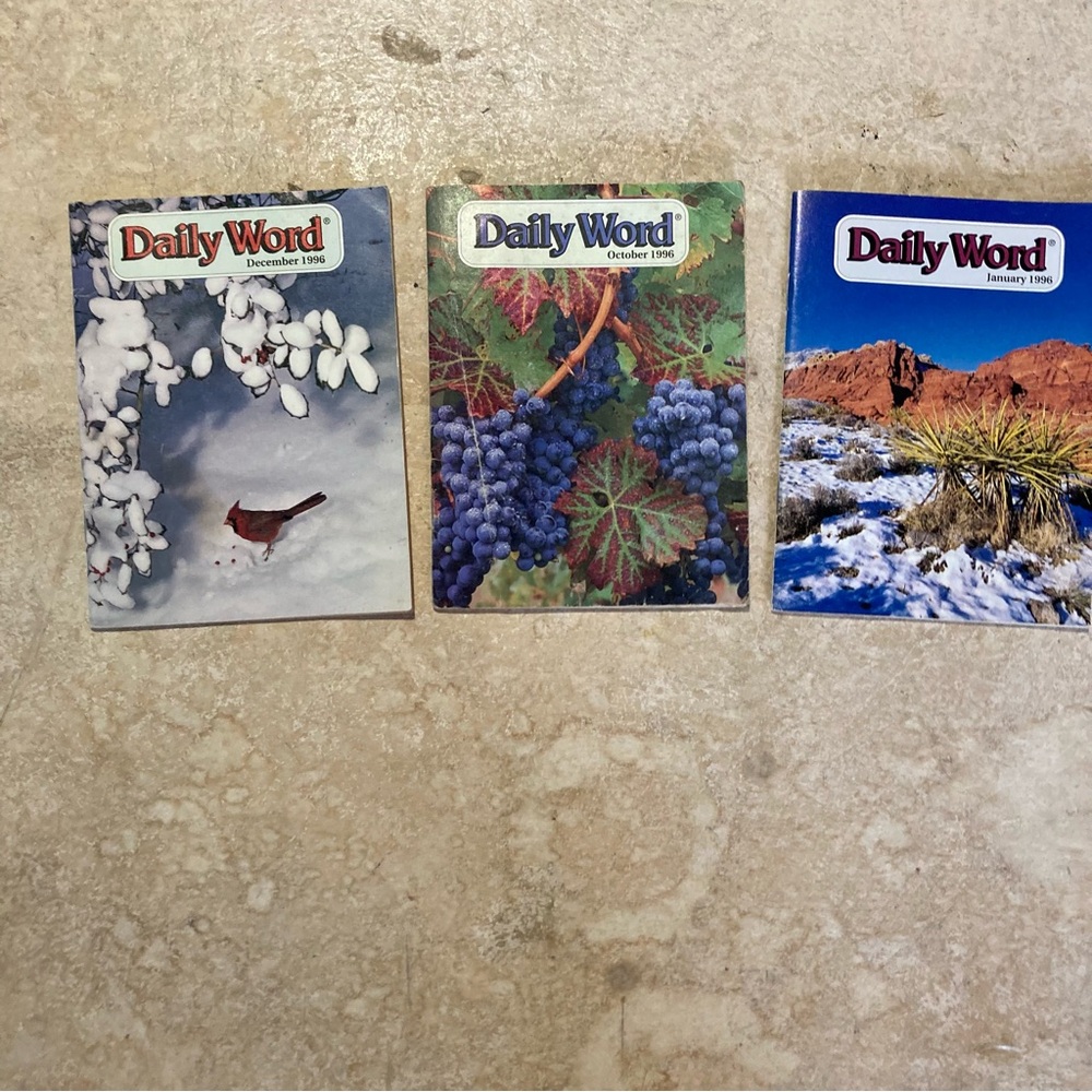 Vintage 1996 Three Daily Word Mini Books